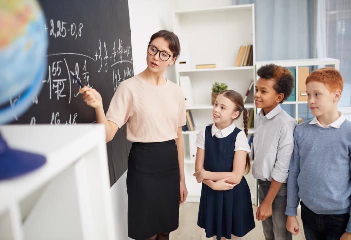  Öğretmen olsaydınız hangi branşın öğretmeni olurdunuz?