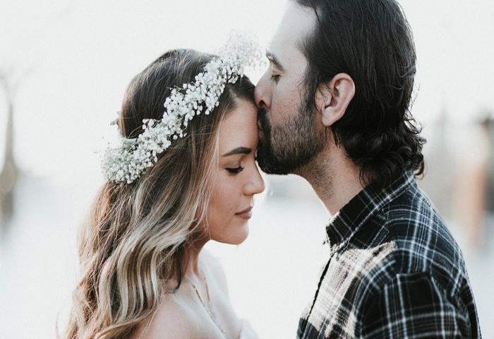 Aşkın için eğitimini yarıda bırakır mıydın?